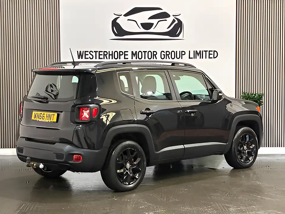 Used 2016 Jeep Renegade Longitude Black - Interior and Exterior details 4