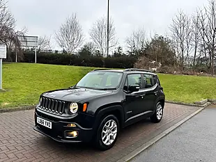 Used 2016 Jeep Renegade Longitude Black - Interior and Exterior details 11