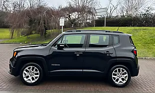 Used 2016 Jeep Renegade Longitude Black - Interior and Exterior details 4