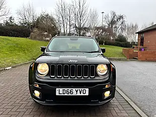 Used 2016 Jeep Renegade Longitude Black - Interior and Exterior details 6