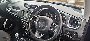 Used 2016 Jeep Renegade Longitude Blue - Interior and Exterior details 12