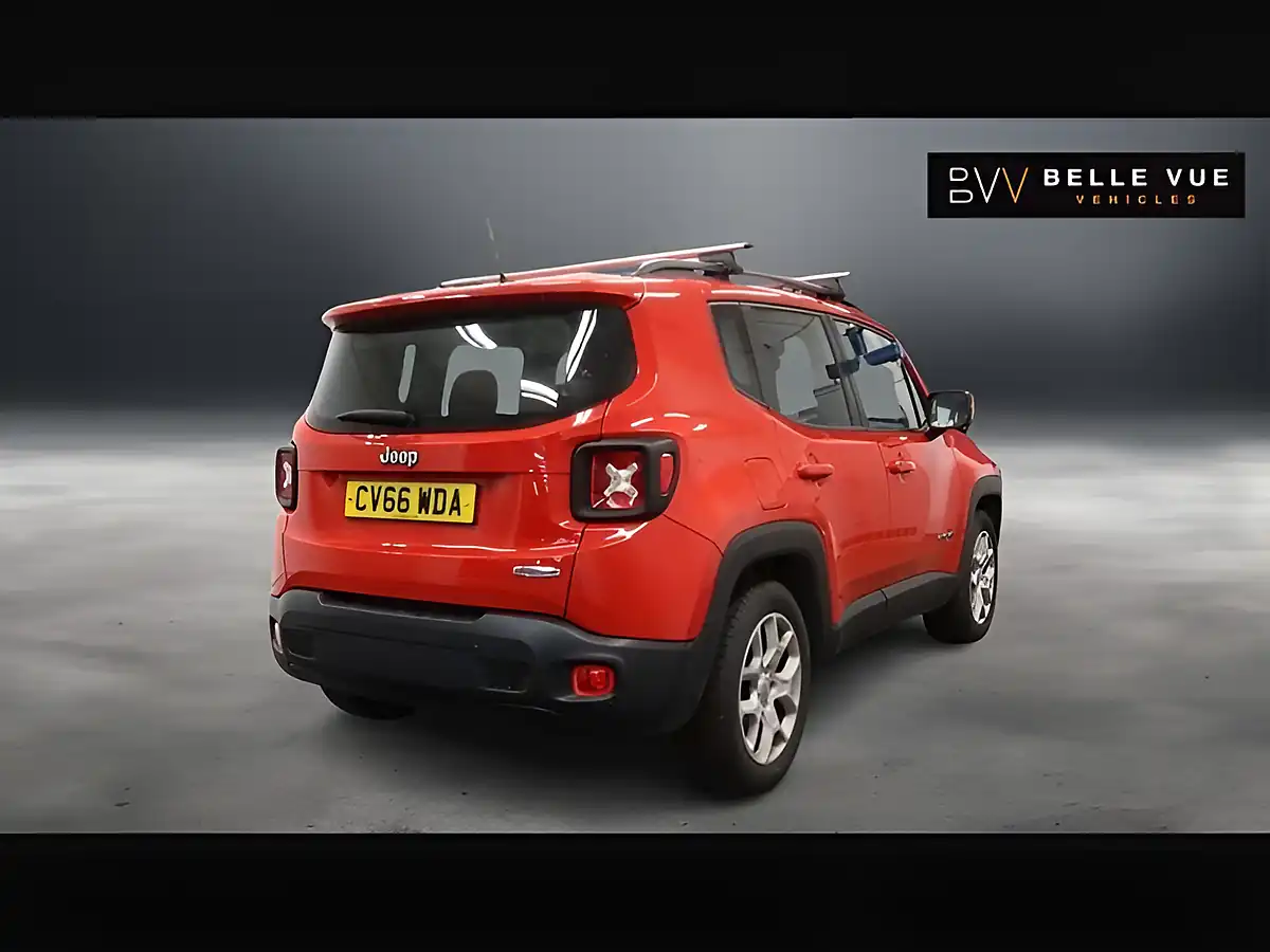 Used 2016 Jeep Renegade Longitude Colorado Red - Interior and Exterior details 4