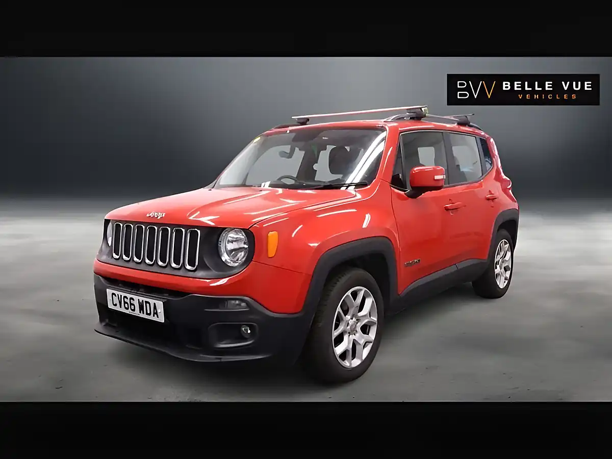Used 2016 Jeep Renegade Longitude Colorado Red - Interior and Exterior details 5