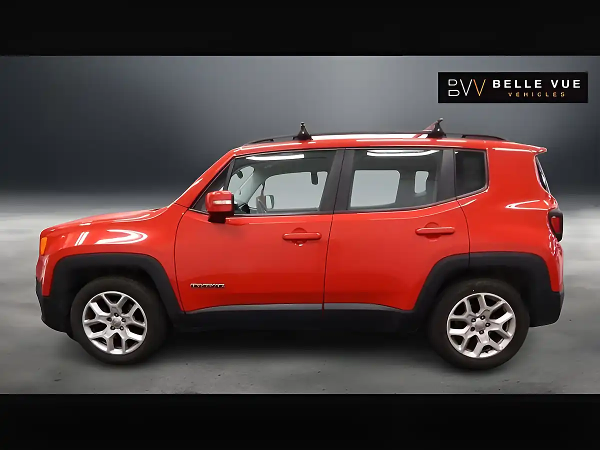 Used 2016 Jeep Renegade Longitude Colorado Red - Interior and Exterior details 7