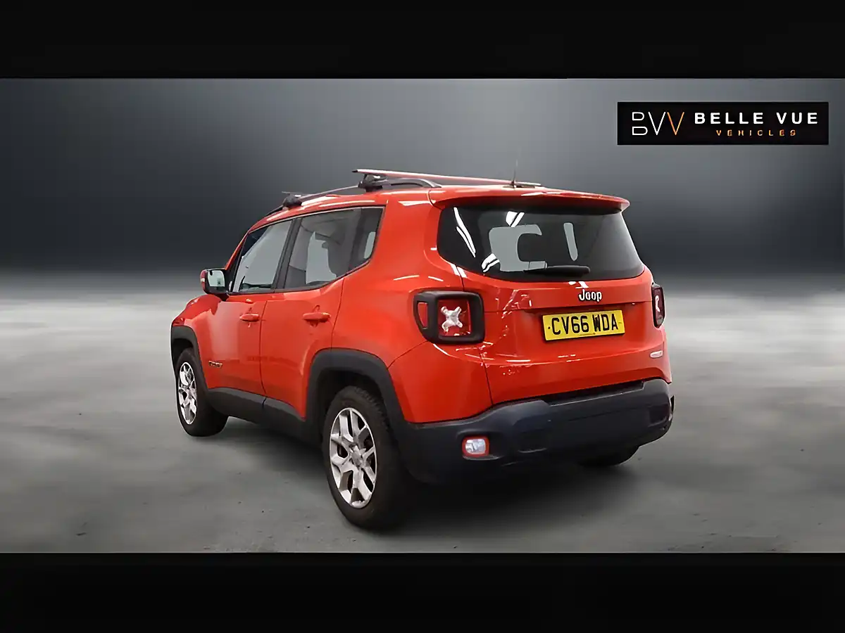 Used 2016 Jeep Renegade Longitude Colorado Red - Interior and Exterior details 8