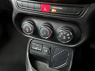 Used 2016 Jeep Renegade Longitude Grey - Interior and Exterior details 12