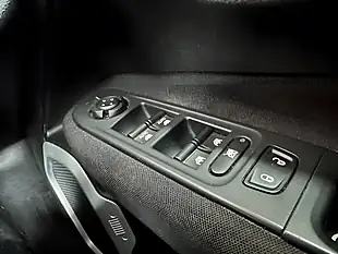 Used 2016 Jeep Renegade Longitude Grey - Interior and Exterior details 16
