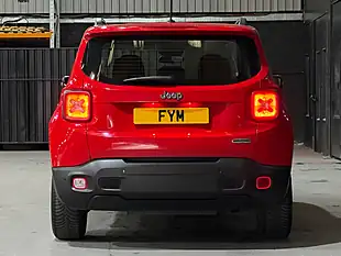 Used 2016 Jeep Renegade Longitude Red - Interior and Exterior details 8