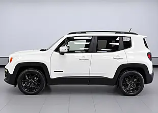 Used 2016 Jeep Renegade Longitude White - Interior and Exterior details 4