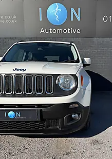 Used 2016 Jeep Renegade Longitude White - Interior and Exterior details 3