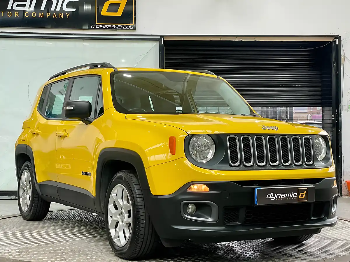Used 2016 Jeep Renegade Longitude Yellow - Interior and Exterior details 2