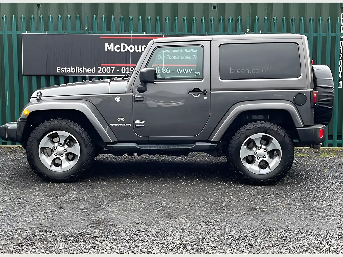 Used 2016 Jeep Wrangler Overland Grey - Interior and Exterior details 2