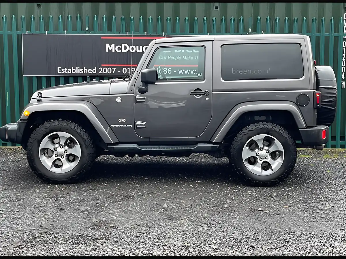 Used 2016 Jeep Wrangler Overland Grey - Interior and Exterior details 2