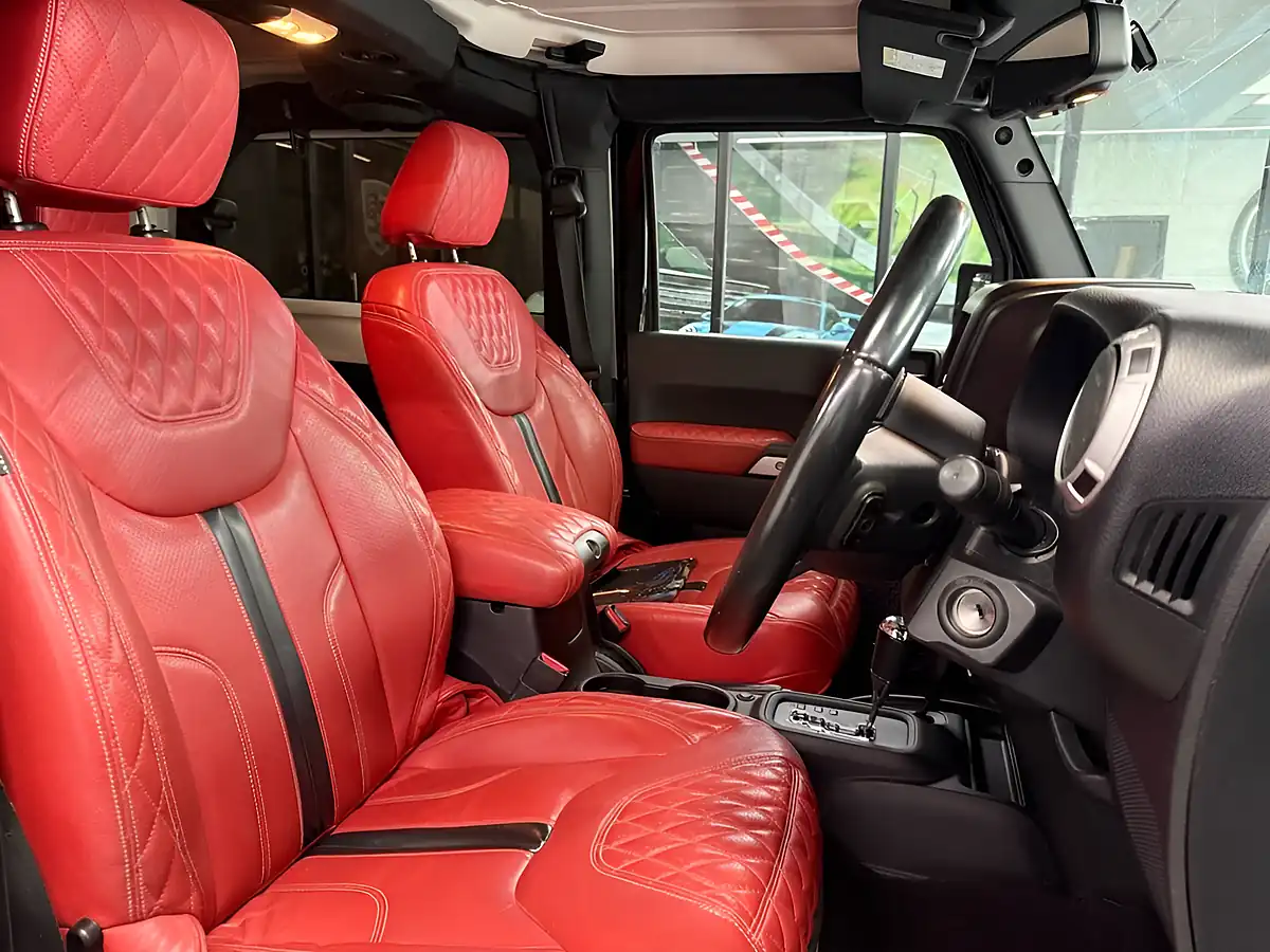 Used 2016 Jeep Wrangler Sahara Black - Interior and Exterior details 3
