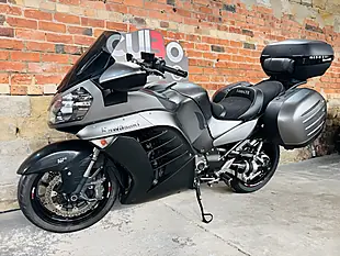 Used 2016 Kawasaki 1400gtr Grey - Interior and Exterior details 12