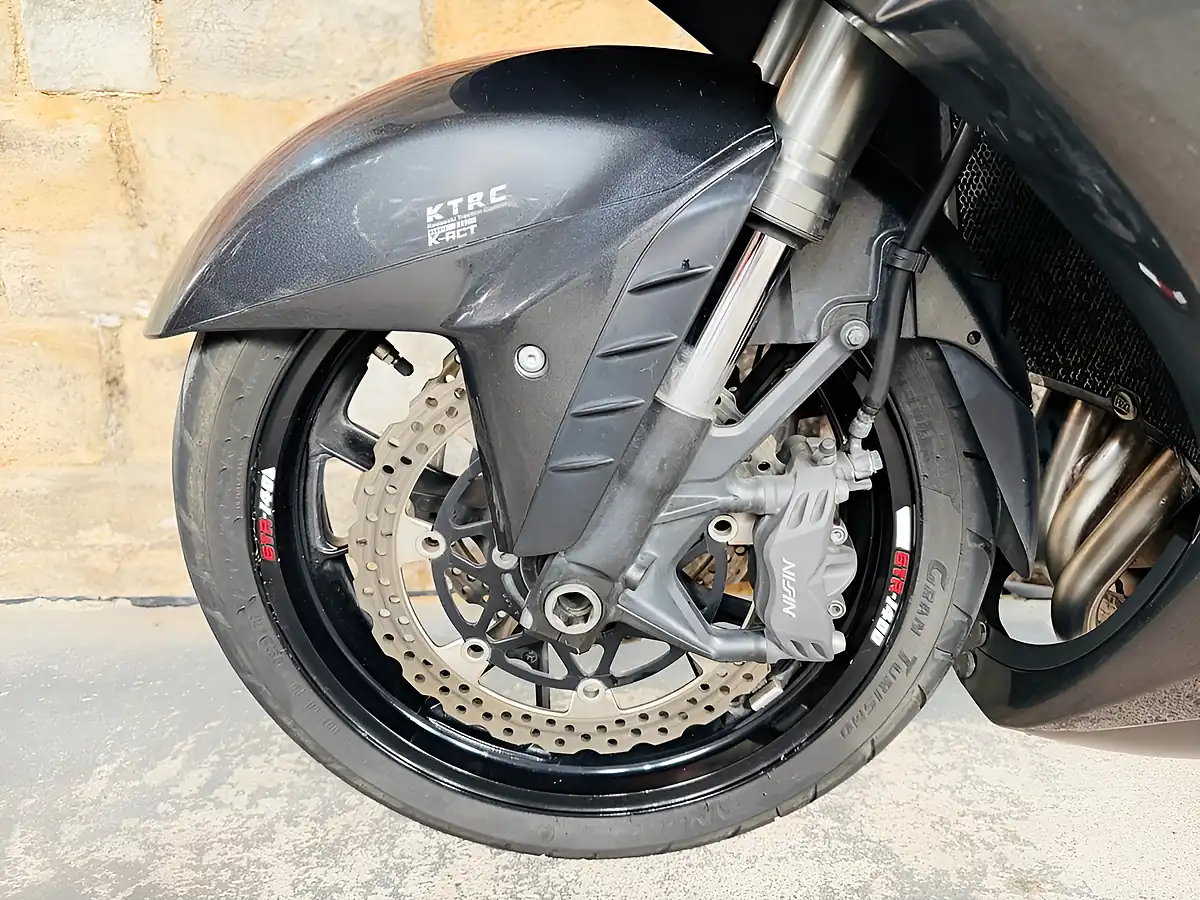 Used 2016 Kawasaki 1400gtr Grey - Interior and Exterior details 14