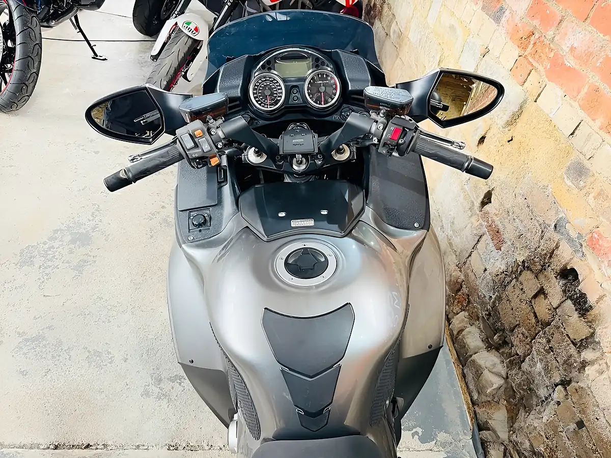 Used 2016 Kawasaki 1400gtr Grey - Interior and Exterior details 20