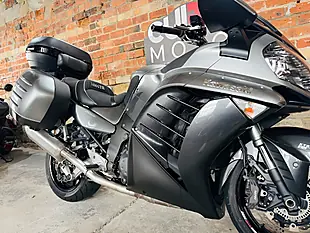 Used 2016 Kawasaki 1400gtr Grey - Interior and Exterior details 6