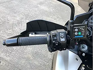 Used 2016 Kawasaki Versys 1000 Grand Tourer Metallic Gold - Interior and Exterior details 5