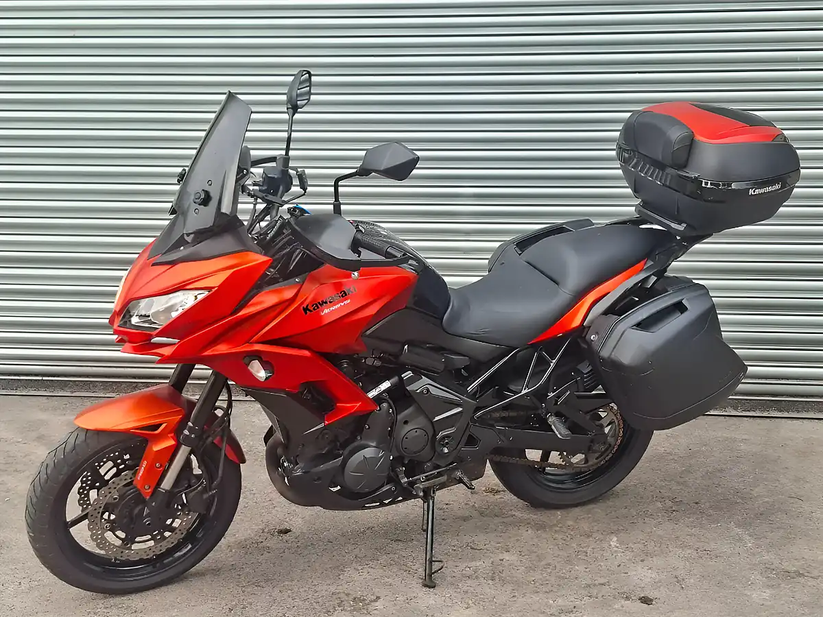 Used 2016 Kawasaki Versys 650 Orange - Interior and Exterior details 4