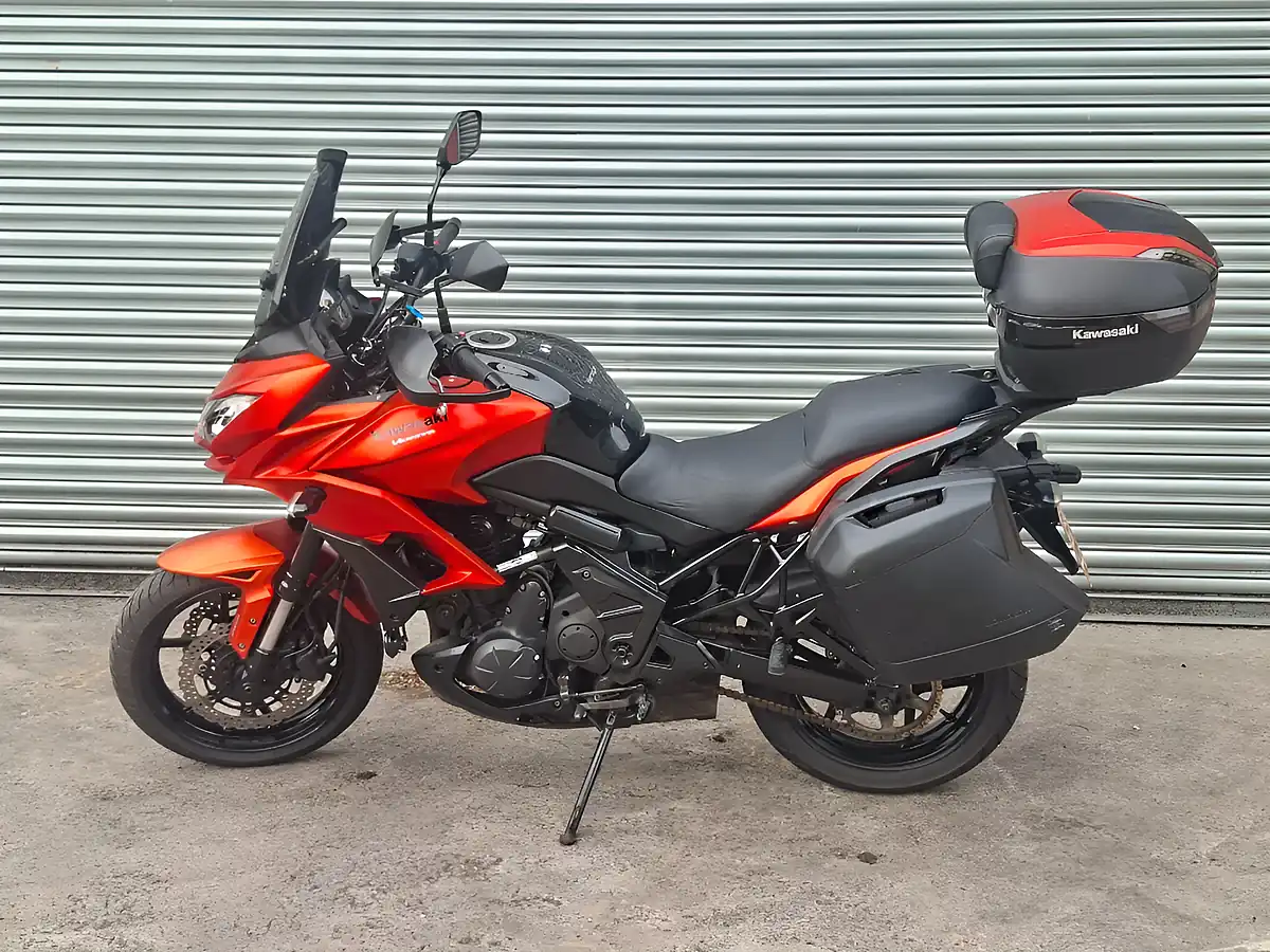 Used 2016 Kawasaki Versys 650 Orange - Interior and Exterior details 5