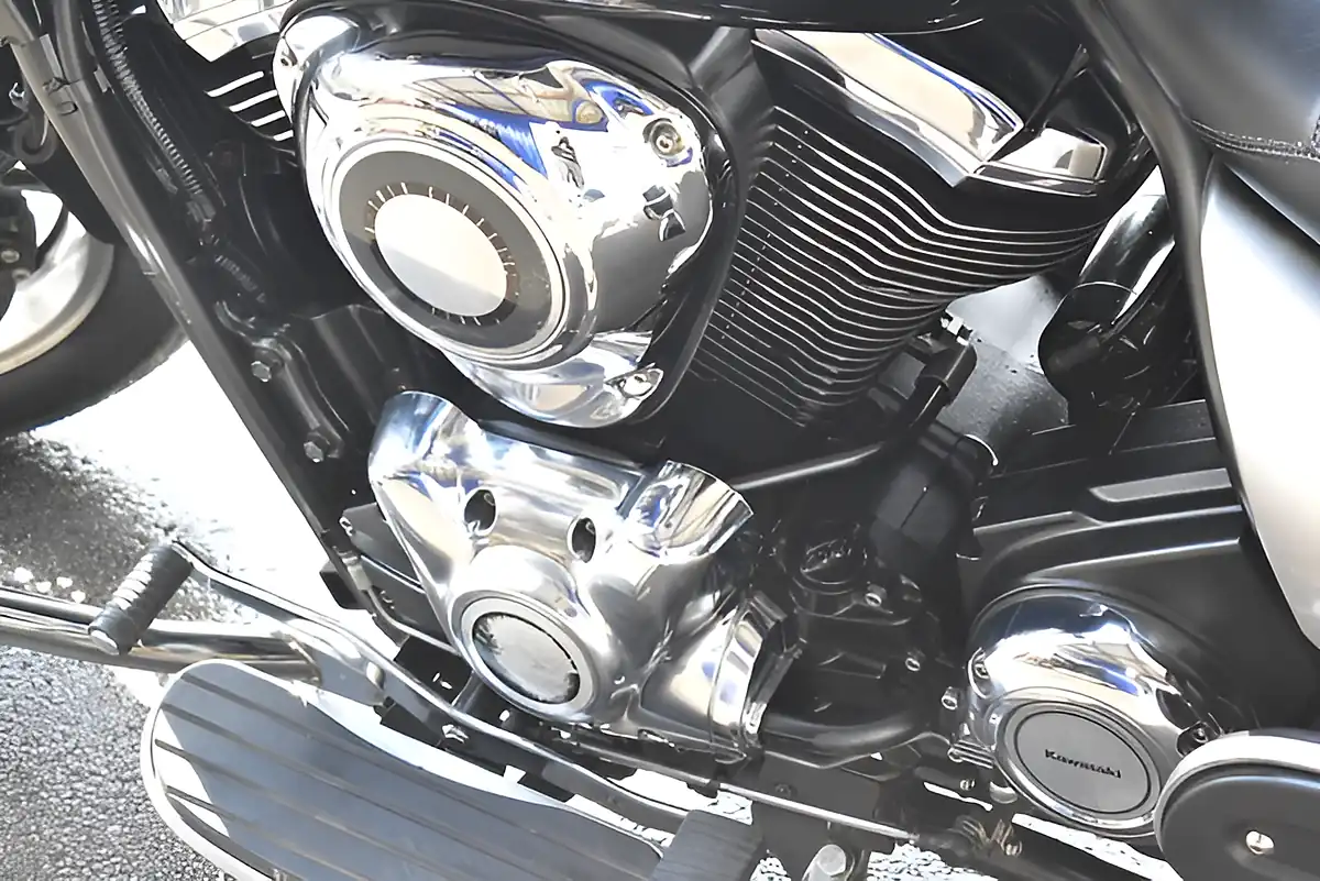 Used 2016 Kawasaki Vulcan 1700 Tourer Silver - Interior and Exterior details 13