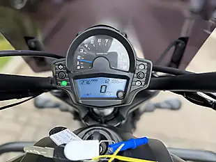 Used 2016 Kawasaki Vulcan S Grey - Interior and Exterior details 10