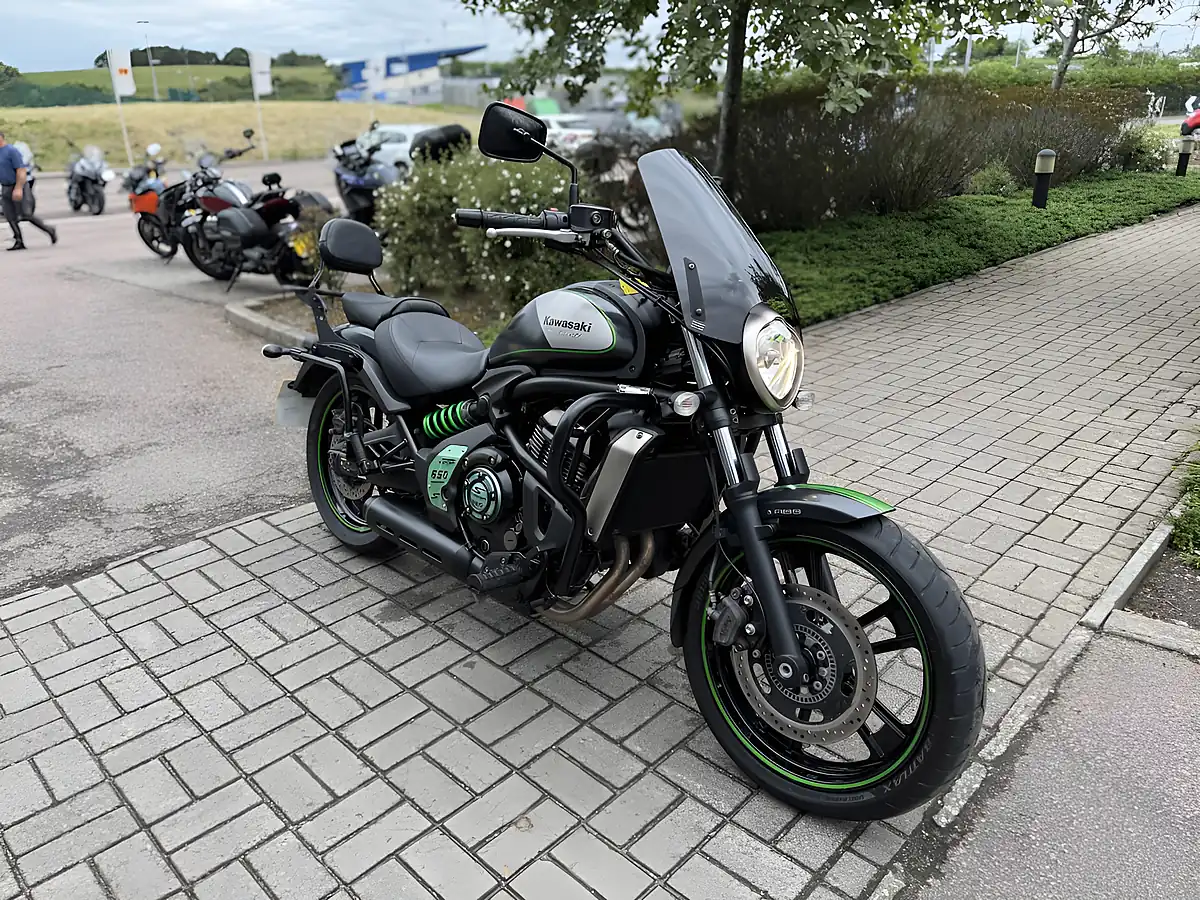Used 2016 Kawasaki Vulcan S Grey - Interior and Exterior details 3