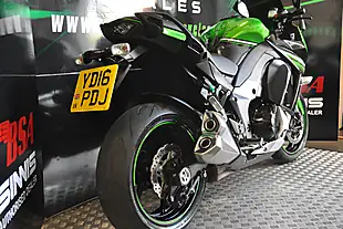 Used 2016 Kawasaki Z1000-SX Full Luggage Green - Interior and Exterior details 14
