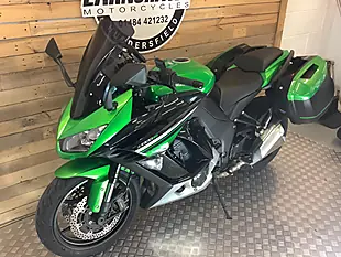 Used 2016 Kawasaki Z1000 Sx Green - Interior and Exterior details 3
