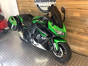 Used 2016 Kawasaki Z1000 Sx Green - Interior and Exterior details 5