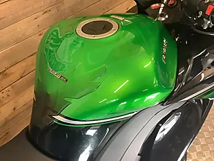 Used 2016 Kawasaki Z1000 Sx Green - Interior and Exterior details 9