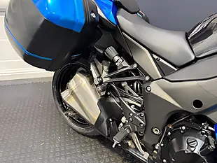 Used 2016 Kawasaki Z1000 Sx - Interior and Exterior details 10