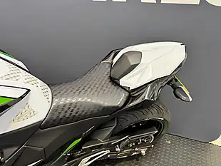 Used 2016 Kawasaki Z800 - Interior and Exterior details 18