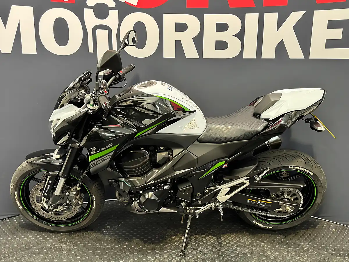 Used 2016 Kawasaki Z800 - Interior and Exterior details 4
