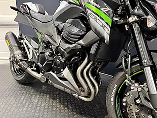 Used 2016 Kawasaki Z800 - Interior and Exterior details 8