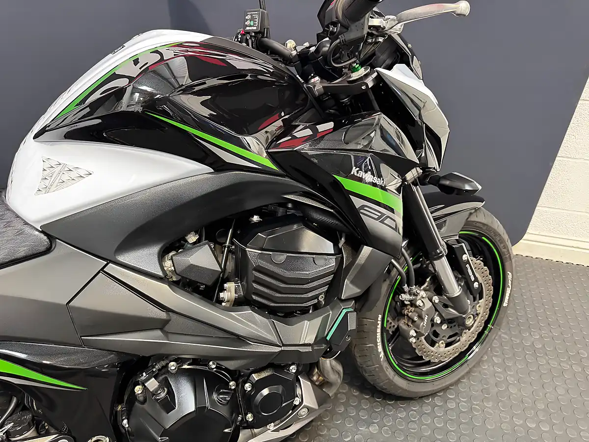 Used 2016 Kawasaki Z800 - Interior and Exterior details 9