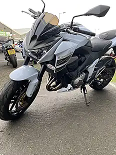 Used 2016 Kawasaki Z800 - Interior and Exterior details 11
