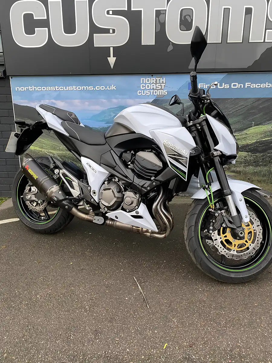 Used 2016 Kawasaki Z800 - Interior and Exterior details 14