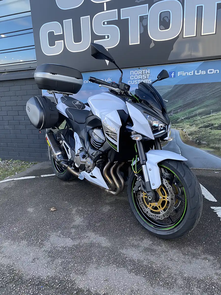 Used 2016 Kawasaki Z800 - Interior and Exterior details 2