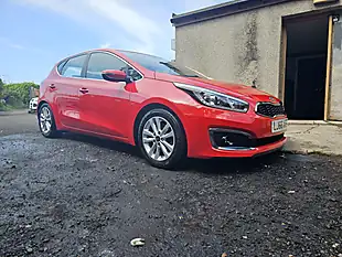 Used 2016 Kia Ceed 2 Red - Interior and Exterior details 13