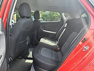 Used 2016 Kia Ceed 2 Red - Interior and Exterior details 5