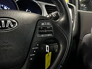 Used 2016 Kia Ceed 2 Silver - Interior and Exterior details 15
