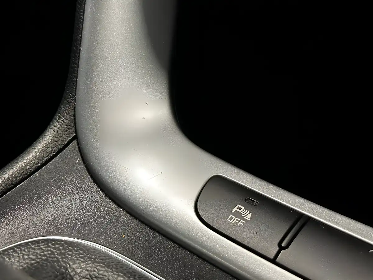 Used 2016 Kia Ceed 2 Silver - Interior and Exterior details 17