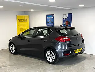 Used 2016 Kia Ceed 2 Silver - Interior and Exterior details 4