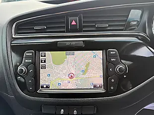Used 2016 Kia Ceed 3 Silver - Interior and Exterior details 13