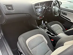 Used 2016 Kia Ceed 3 Silver - Interior and Exterior details 16