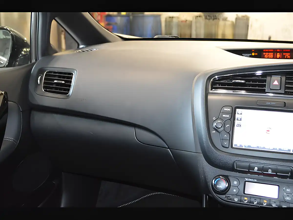 Used 2016 Kia Ceed GT-Line Phantom Black - Interior and Exterior details 11