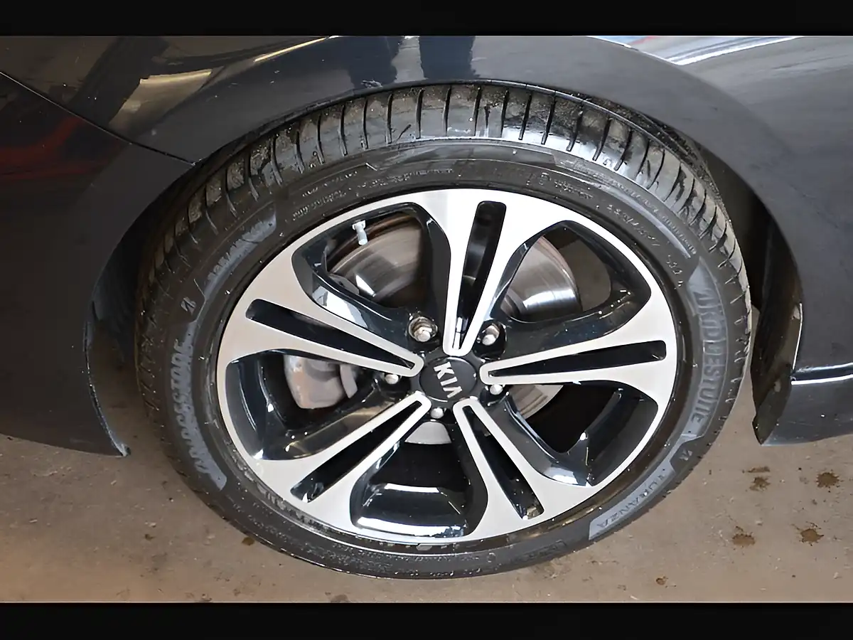 Used 2016 Kia Ceed GT-Line Phantom Black - Interior and Exterior details 20