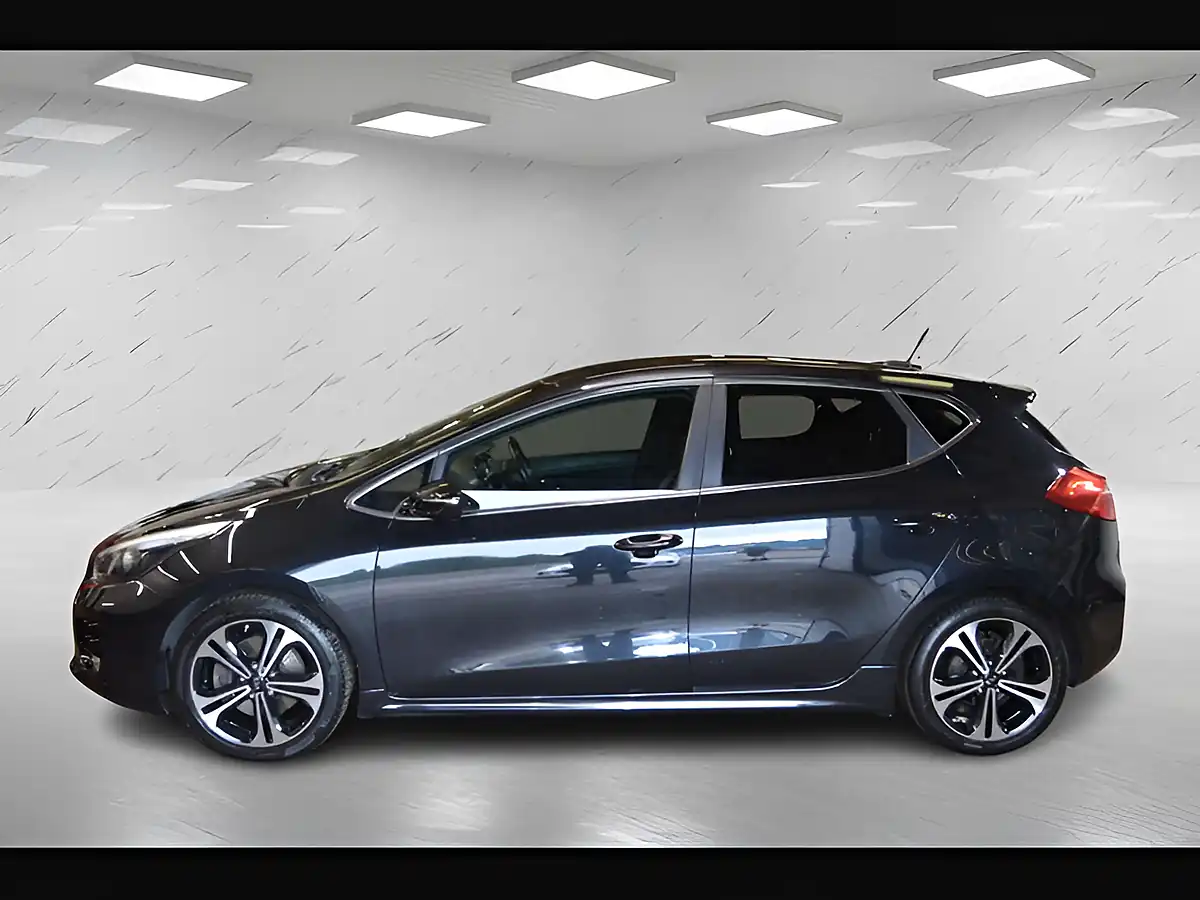 Used 2016 Kia Ceed GT-Line Phantom Black - Interior and Exterior details 5